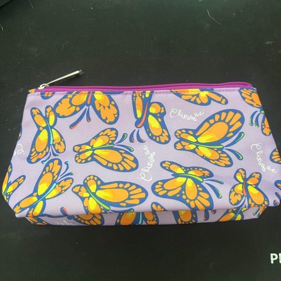 NEW- Clinique Skincare Set - Picture 3 of 6